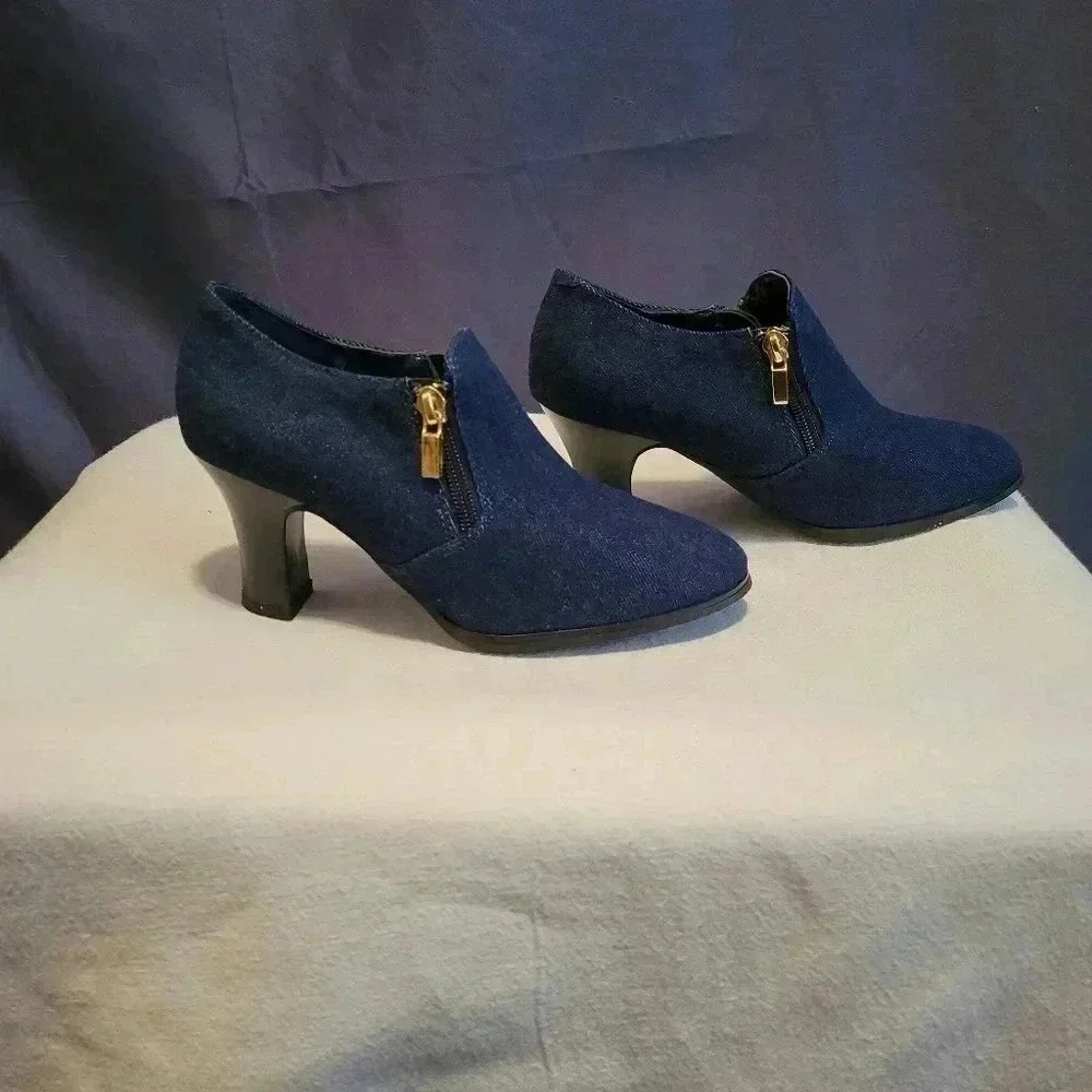 AJ Valenci Shoes Size 6 NWOT - Picture 2 of 6